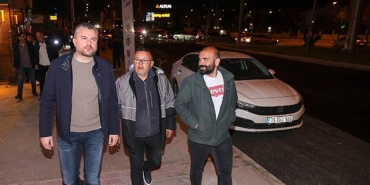 lider-gorkem-dumanin-gece-mesaisi-NYR8gD4X.jpg