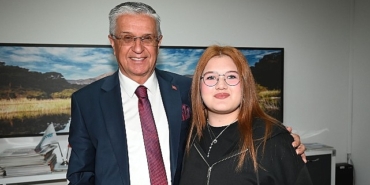 lider-topalogluna-manali-ikram-USOx6LAK.jpg