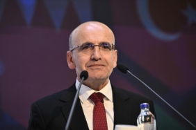 Mehmet Şimşek: Turizm sektörü dirençli görünümünü koruyor
