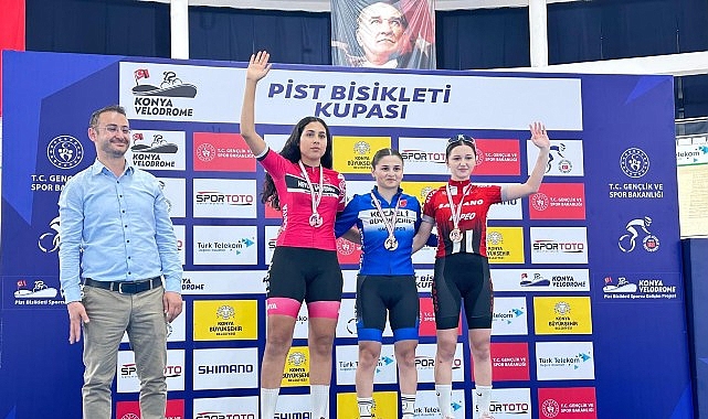 Muvaffakiyet onlar için artık bir gelenek
