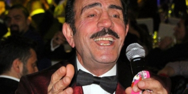 sahnede-anlattigi-fikra-kayserililerin-tepkisini-cekti-mustafa-keserden-aciklama-4dAxxWev.jpg