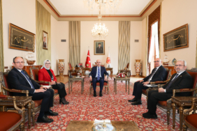 TBMM Başkanı Kurtulmuş, TBMM Çocuk Hakları Alt Komisyonu üyelerini kabul etti
