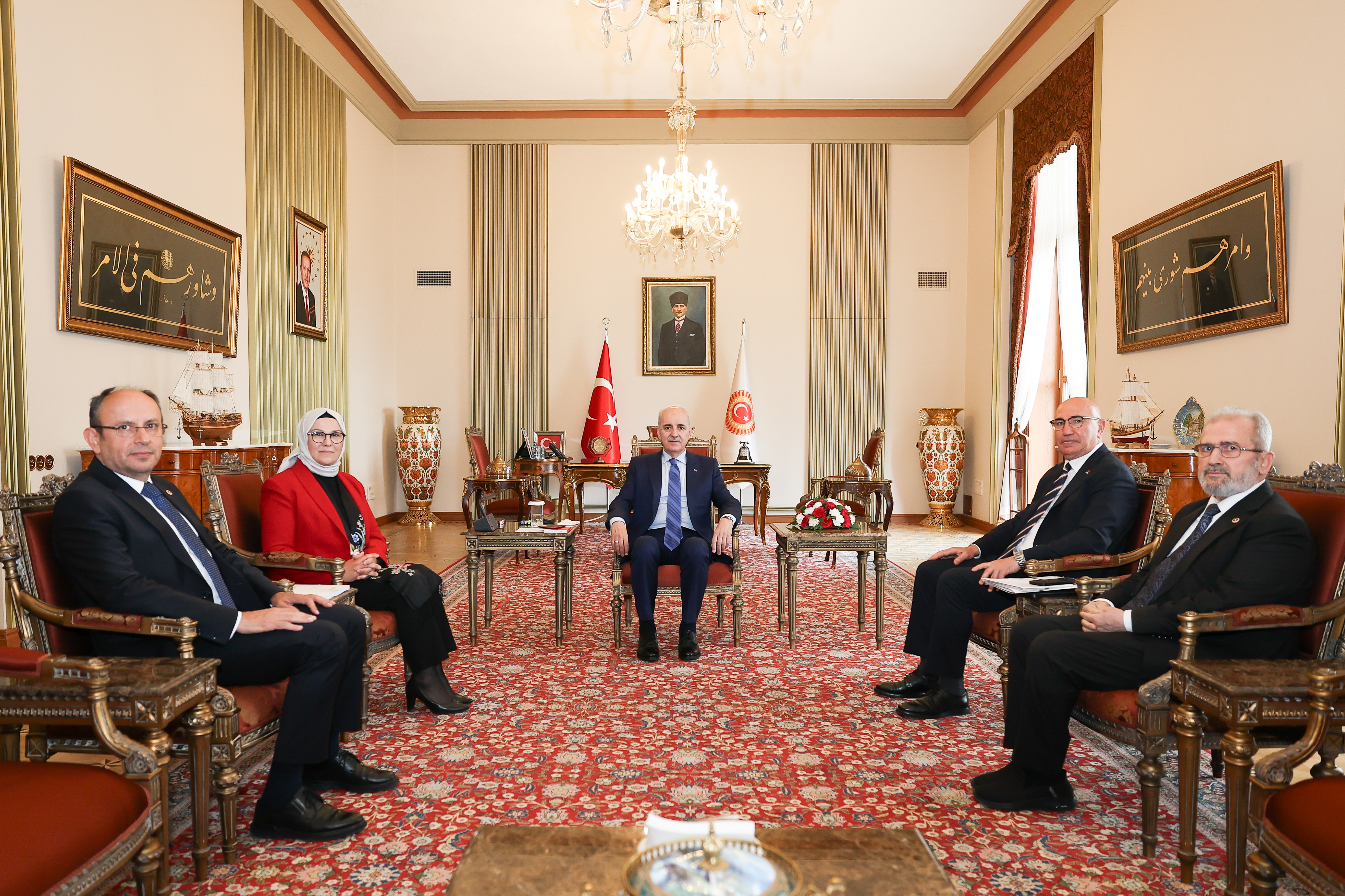 tbmm-baskani-kurtulmus-tbmm-cocuk-haklari-alt-komisyonu-uyelerini-kabul-etti-4WLKeAVg.jpg