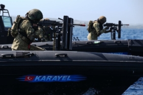 Yerli ve milli hücumbotu Karayel ilk kez EFES tatbikatında görev aldı