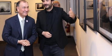 yildiz-holding-gok-kubbe-sergisine-ev-sahipligi-yapiyor-AVWRvHz1.jpg